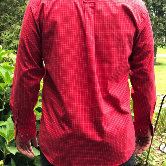 UW MadisonLong Sleeve Button Front Red Shirt Large - Picture 2 of 8